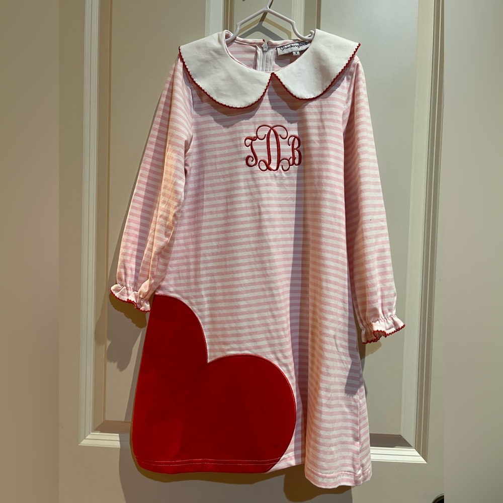 Knit monogrammed “tDb” valentine dress